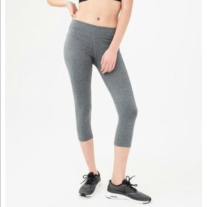 ‼️SALE‼️ Aeropostal cropped leggings